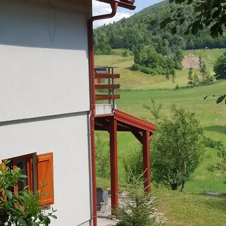 Forest House Masha Domek alpejski